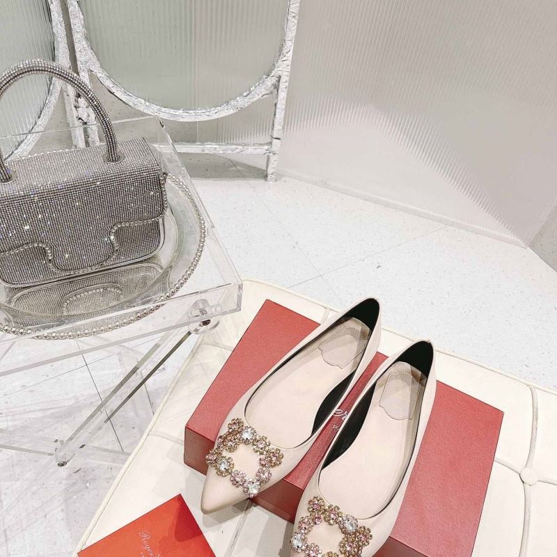 roger u1u1er flat shoes